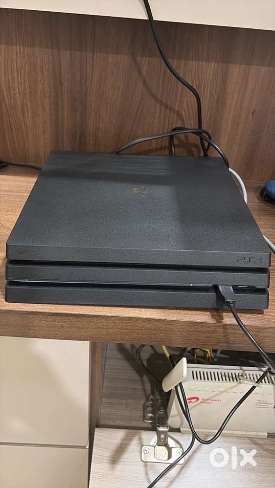 Ps 4 pro 1 tb