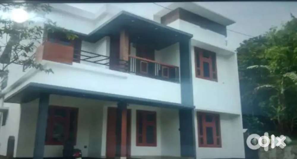 7സെന്റ് സ്ഥലം വീടും വില്പനക്ക്