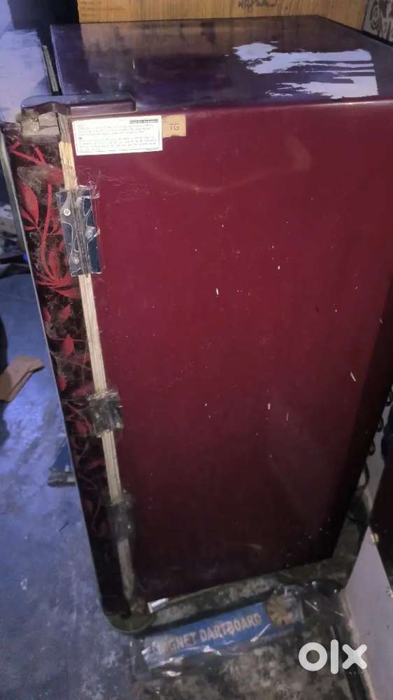 Refigirator single door