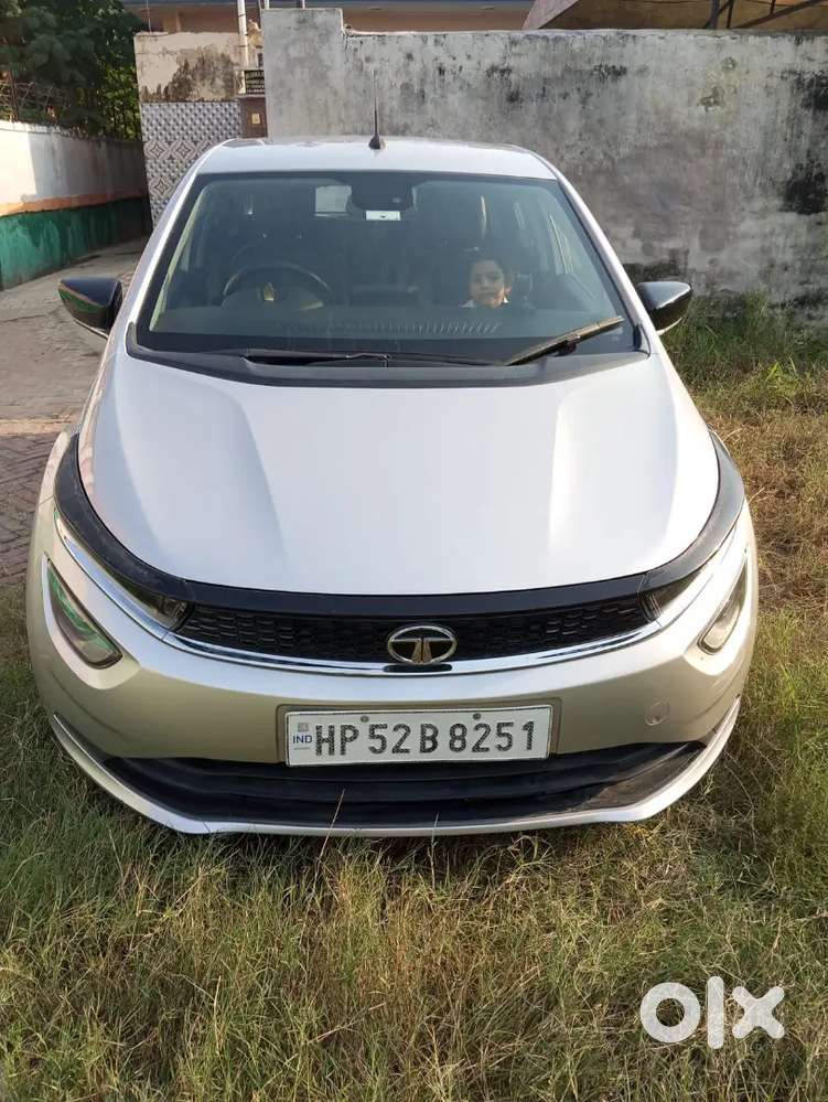 Tata Altroz 2020 Petrol 63000 Km Driven first owner push button start