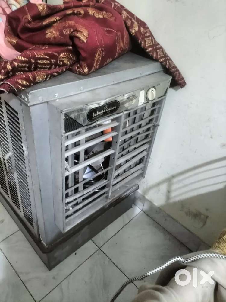 Coller good condition only 1 years used