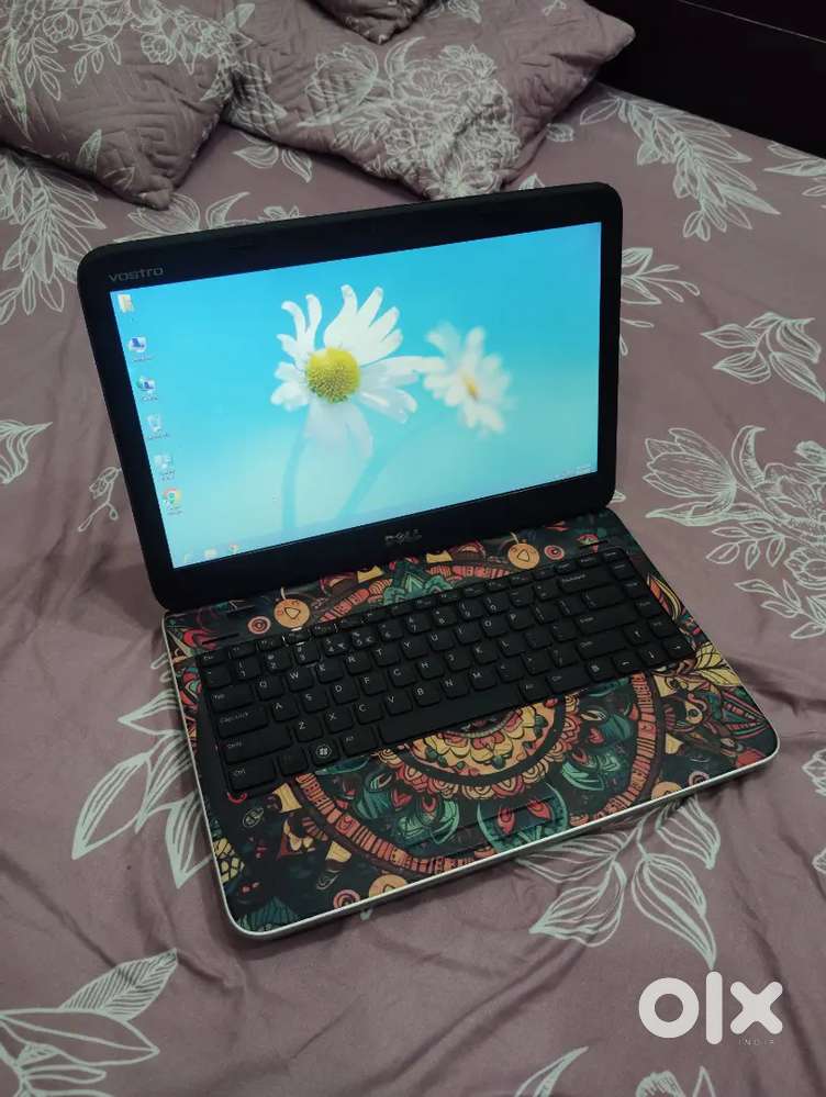DELL Laptop i3 6GB 500GB