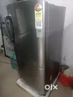Samsung Fridge 4 month old