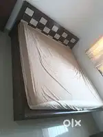 King size bed