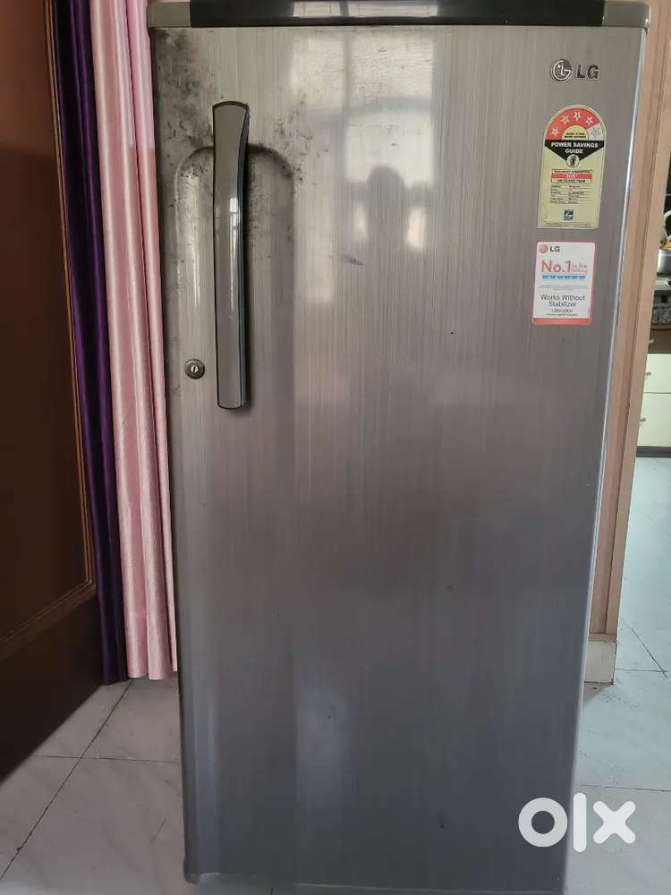 Single door fridge