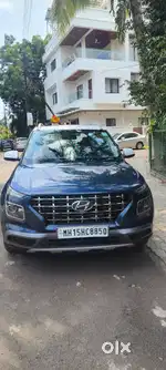 Hyundai Venue 1.0 SX Turbo GDI Dual Tone, 2020, Petrol
