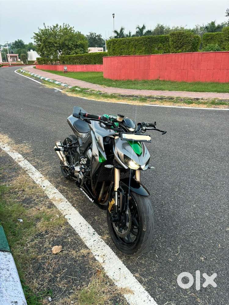 Kawasaki Z1000r