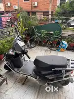 Komaki x1 electric scooty