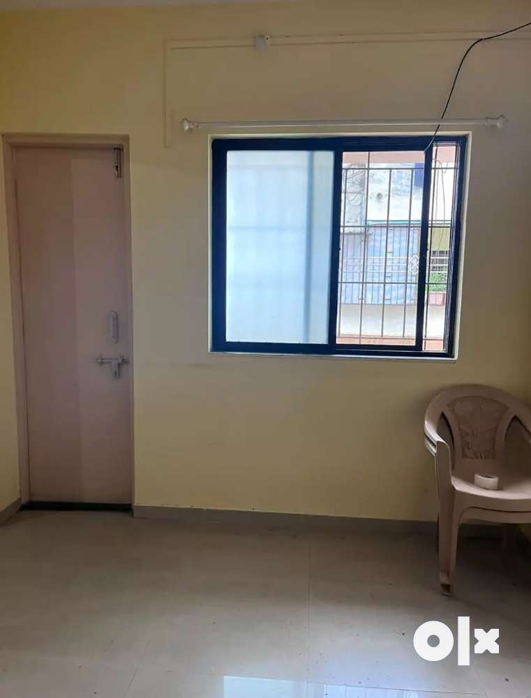 2BHK flat for rent at Vishrambag, opp Ambardekar Hospital,Warnali Road