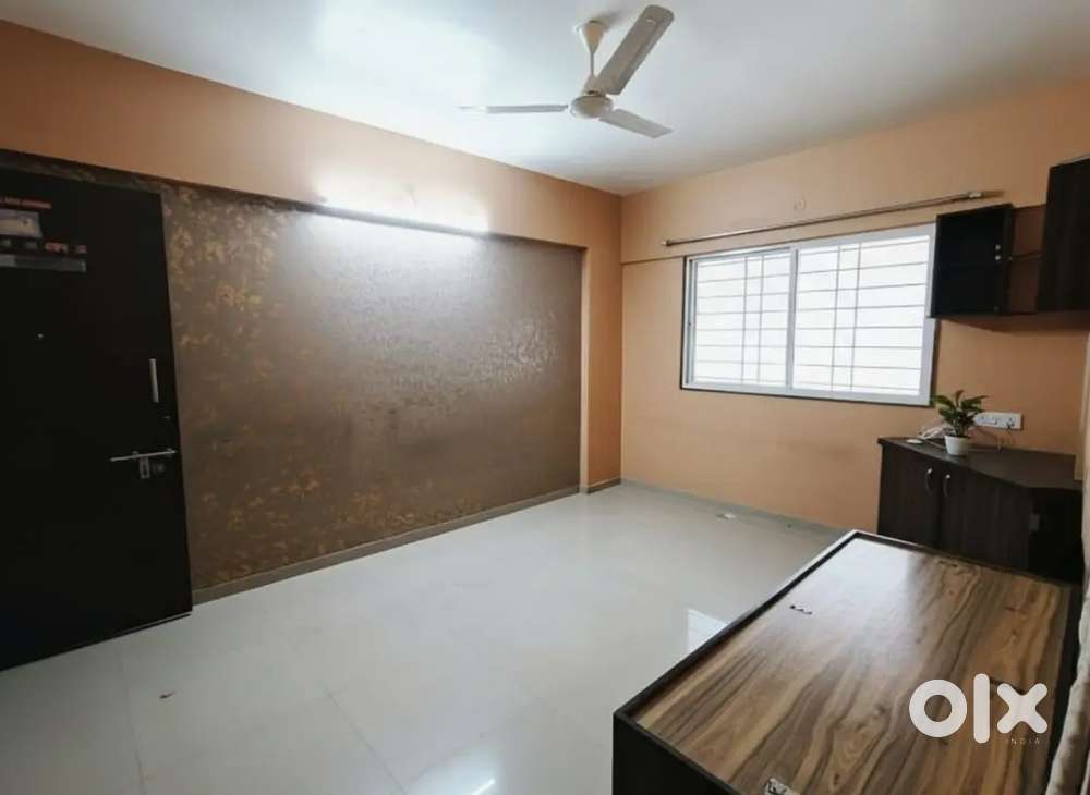 1 bhk semi furnished flat for rent Hadapsar handewadi road