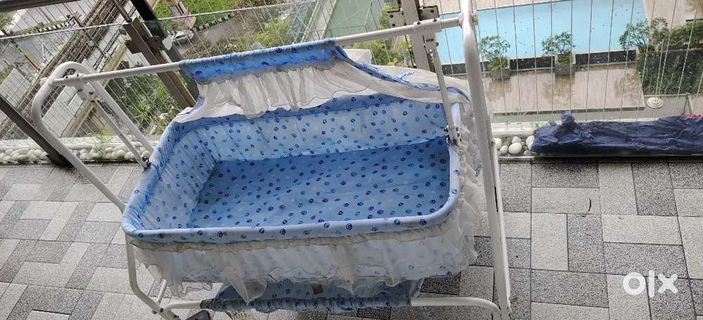 Baby Cradle in Good Condition Kharghar