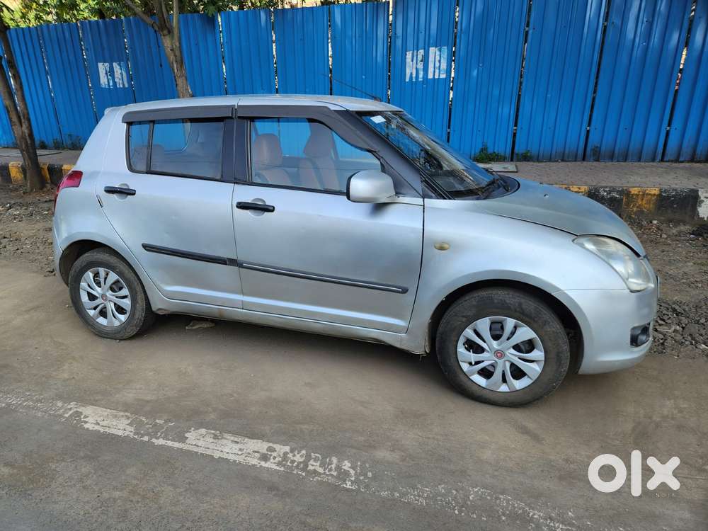 Maruti Suzuki Swift VXi + Manual, 2010, CNG & Hybrids