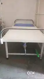 Clinic bed