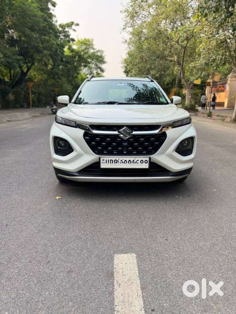 Maruti Suzuki Fronx Sigma 1.2 CNG, 2024, CNG & Hybrids