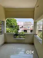 2bhk of indpendent house on first floor available for rent