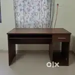 Spacewood Study/Work Desk – Like New!