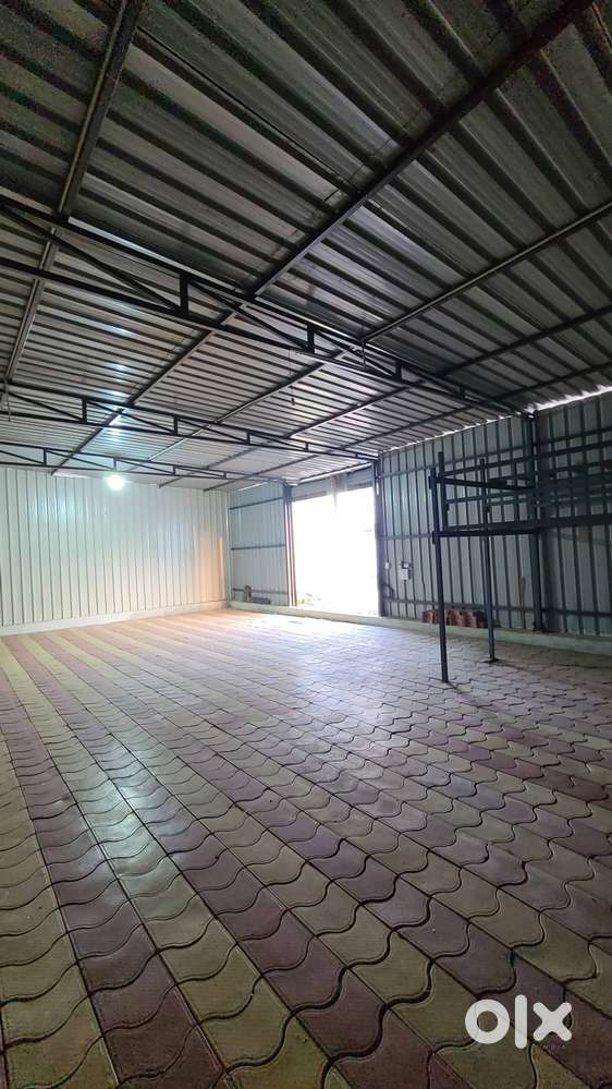 2000ft² warehouse for rent in Tulsi Nagar