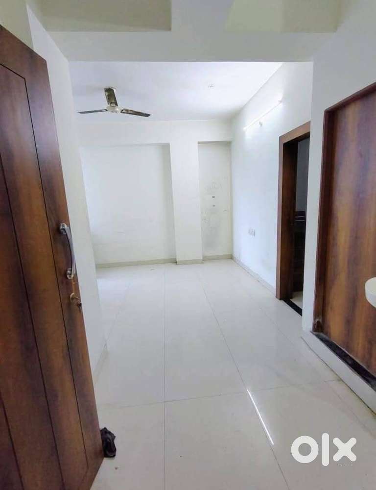 1BHK flat in nipaniya