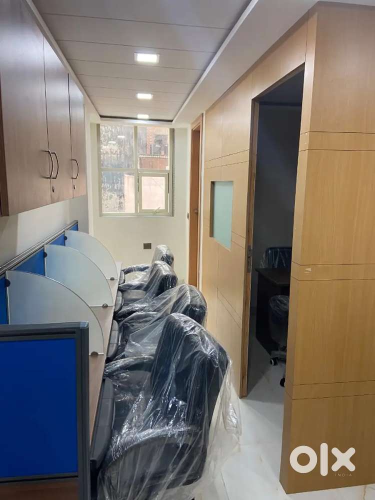 Well interior Fully furnished office space