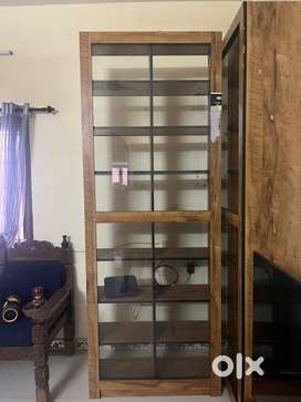 Shelf with 8 rows (Price Negotiable)