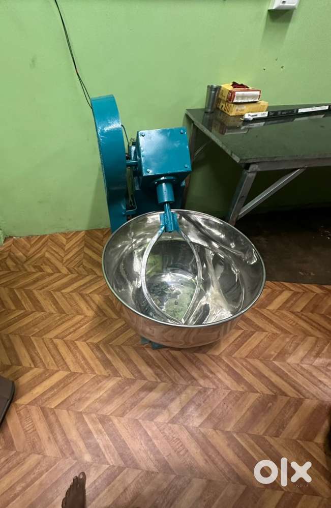 Parotta machine