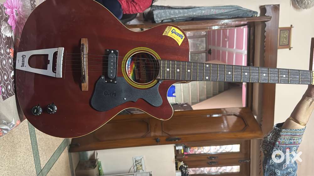 Givson guitar