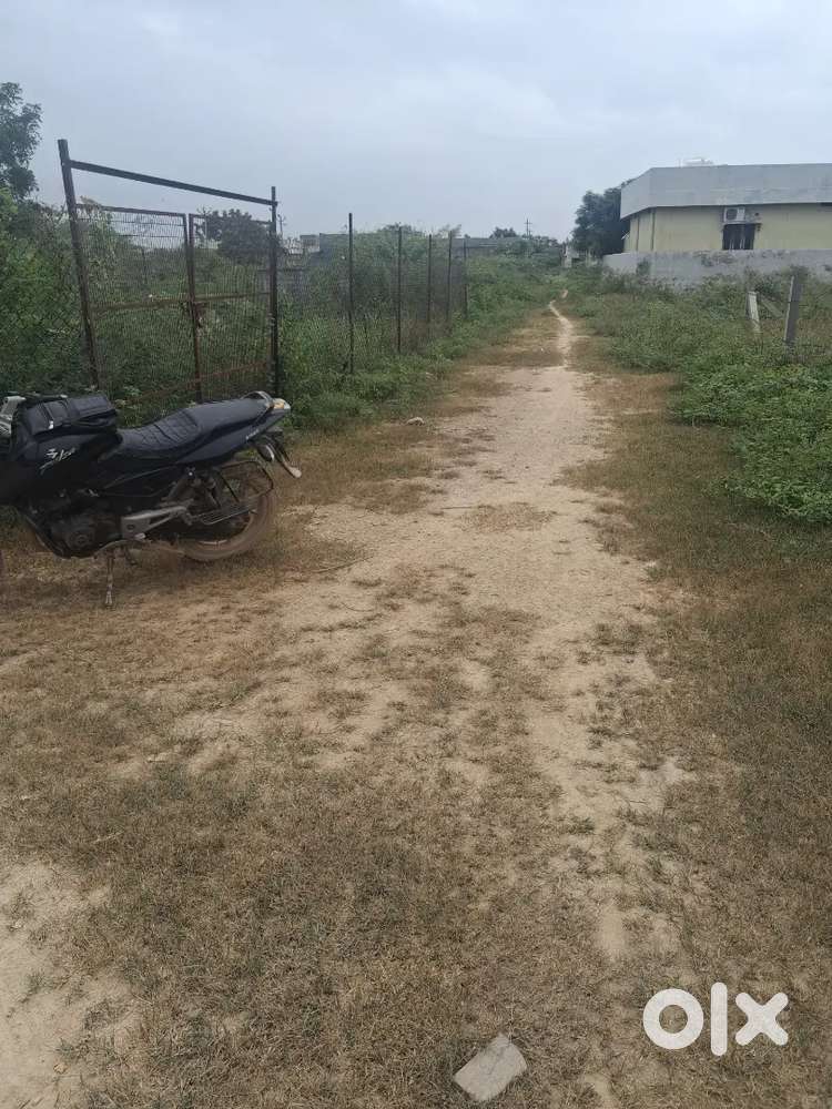 Shed  for sale with  three faces
