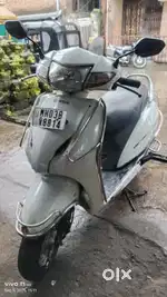 Honda activa 3G , model 2015 , 1st owner