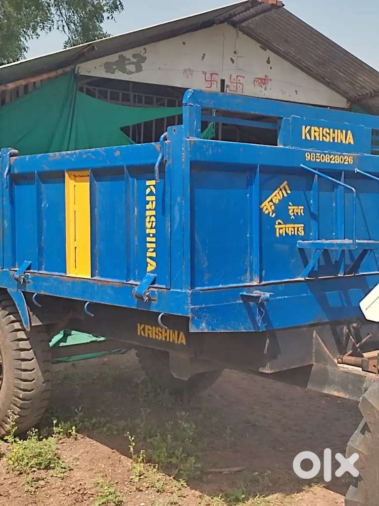 Two wheel tractor trailer