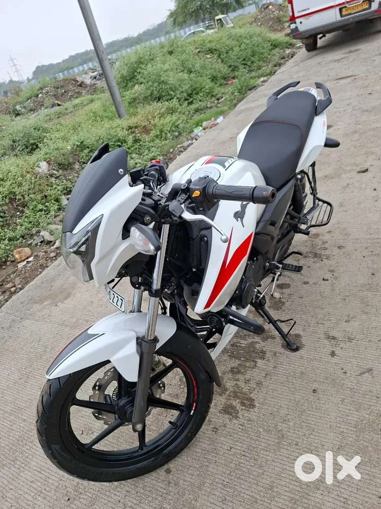 1 orner gardi hai hatho hath name transfer Karani pardegi Bima runing