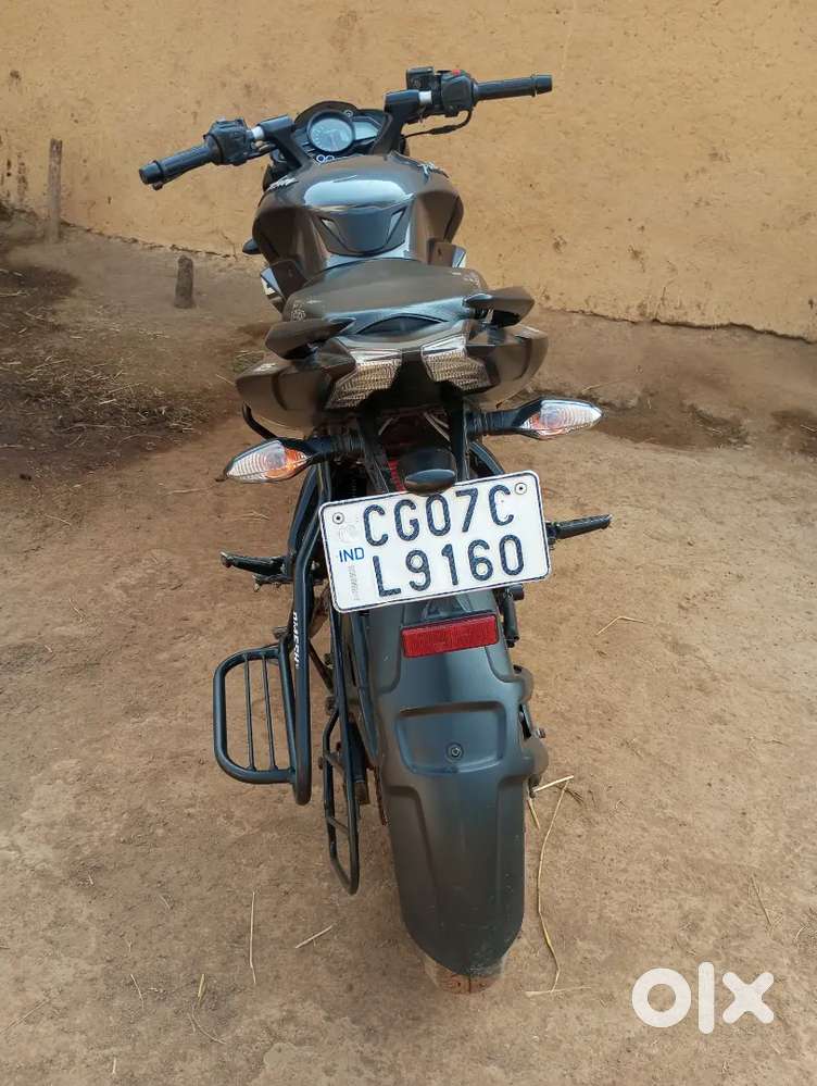 BAJAJ NS 125 NEW CONDITION