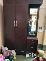 I want to sell newly wardrobe