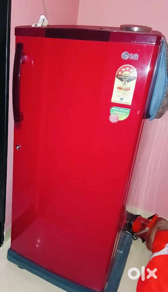 LG fridge to sell