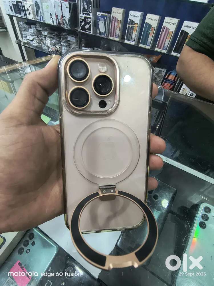 iPhone 16 pro white Bill and box an charger