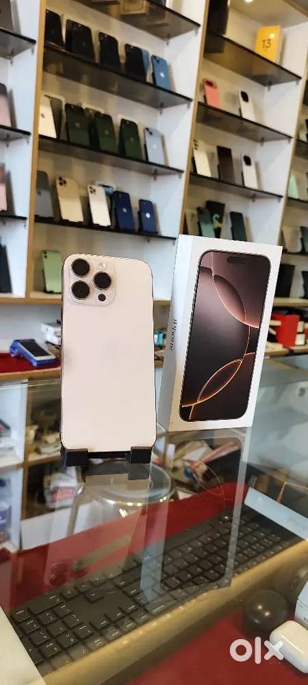 Iphone 16 pro max 512 gb Desert Titanium warranty remaining