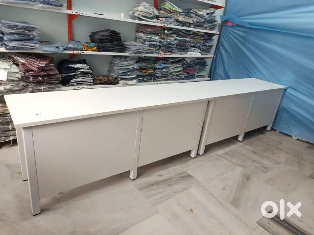 Brand new counter table