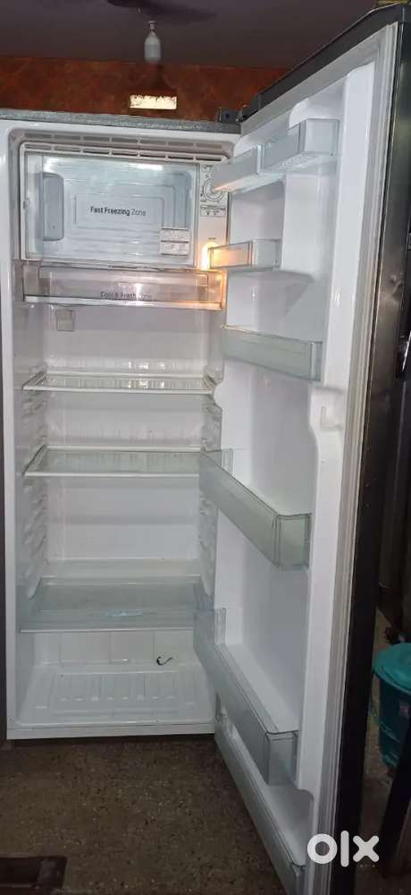 Low budget Inverter used LG fridge for sale 9999