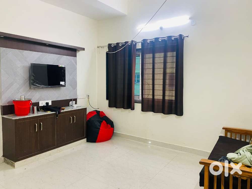 2BHK FULLY FURNISHED FLAT FOR RENT IN HI-TECH CITY
