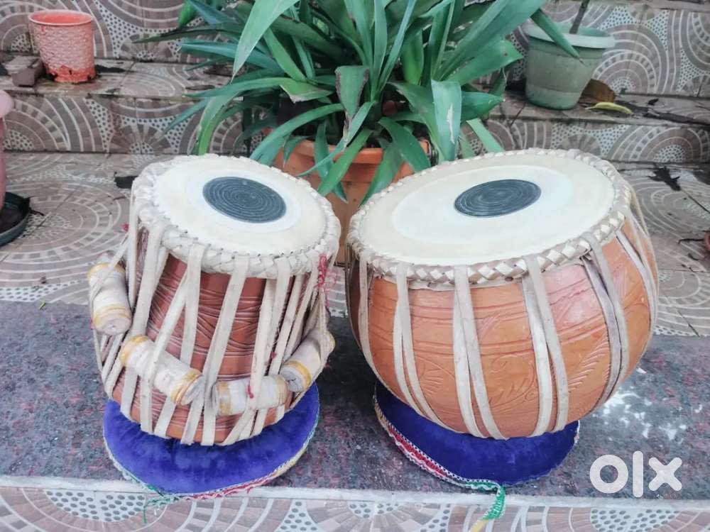 Hand played tabla