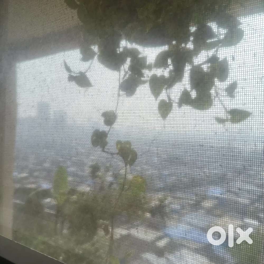 2BHK for sale on Link Road