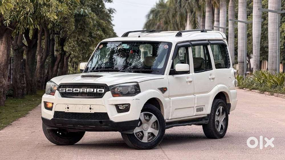 Mahindra Scorpio 1.99 S6 Plus, 2017