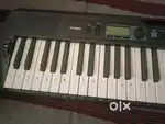 Casio CTS-300 New Condition!!!