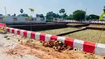 कामता से मात्र 20 मिनट की दूरी पर ₹500 के रेट में प्लॉट खरीदे
