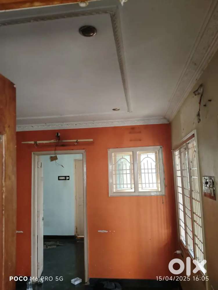 Flat for rent at tenali salipet near TVR function hall