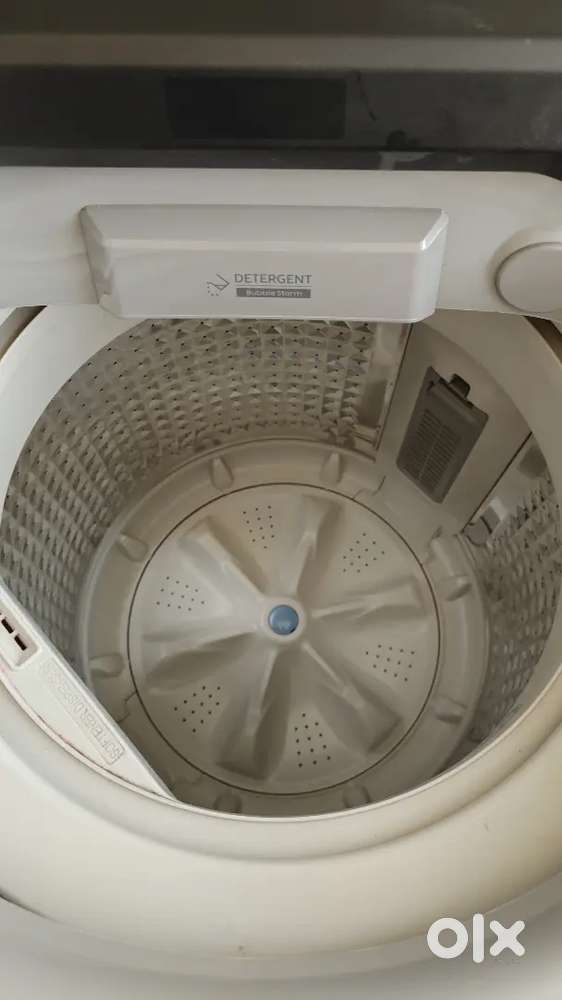 1 year old fully automatic top load washing machine