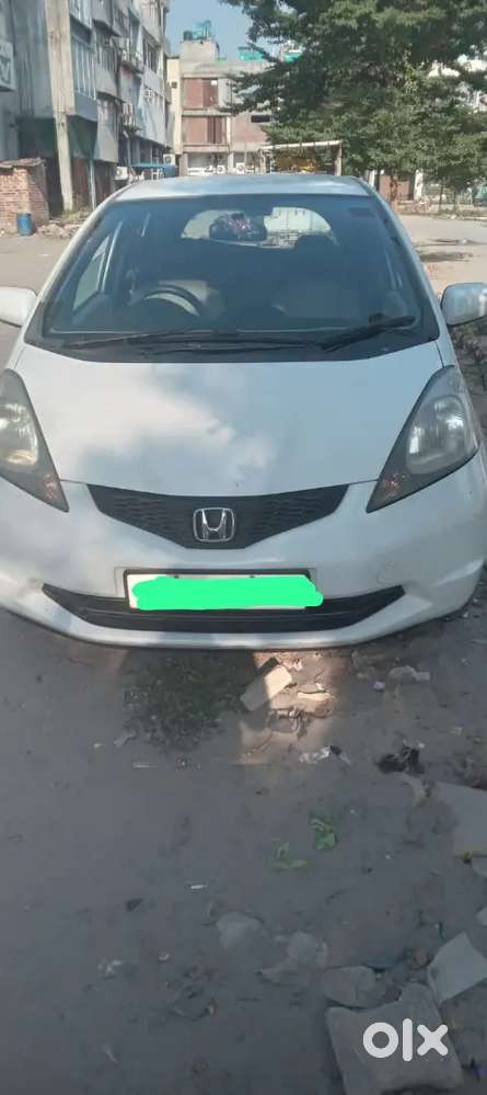 Honda Jazz 2011 Petrol 135000 Km Driven