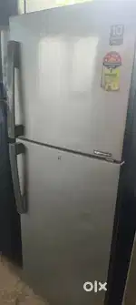 250 Ltr Refrigerator Samsung Urgent sale 10000/- negotiable