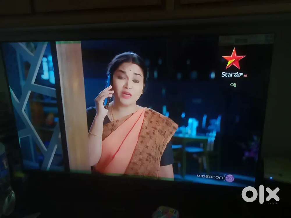 T.v one plus.43 inchs