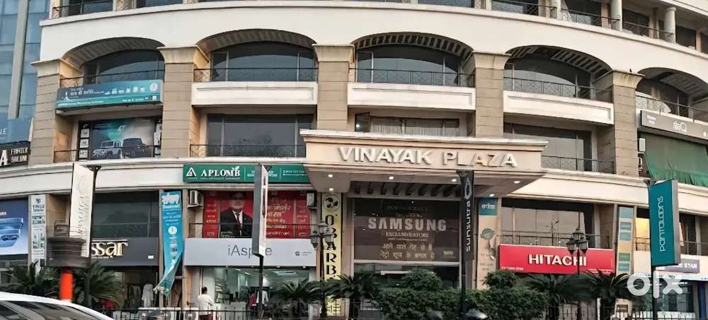 Owner:No brokrage,Shop is available for sale in Vinayak Plaza Varanasi