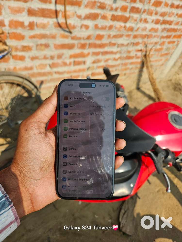 I want sell my i phone 15 under warranty